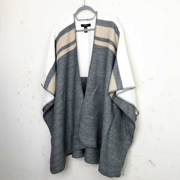 FOREVER 21 color block poncho gray and white tan blanket shawl - Picture 6 of 10
